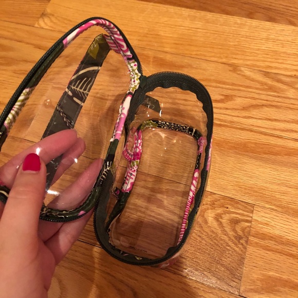 Vera Bradley toiletries case - Picture 6 of 6